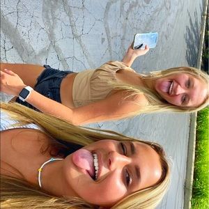 Meet your Posher, Sydney